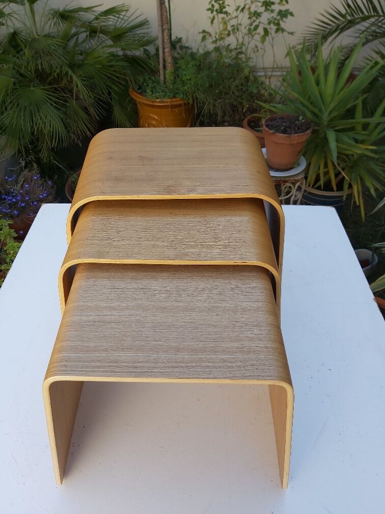 Tables giggled wood laminated glued