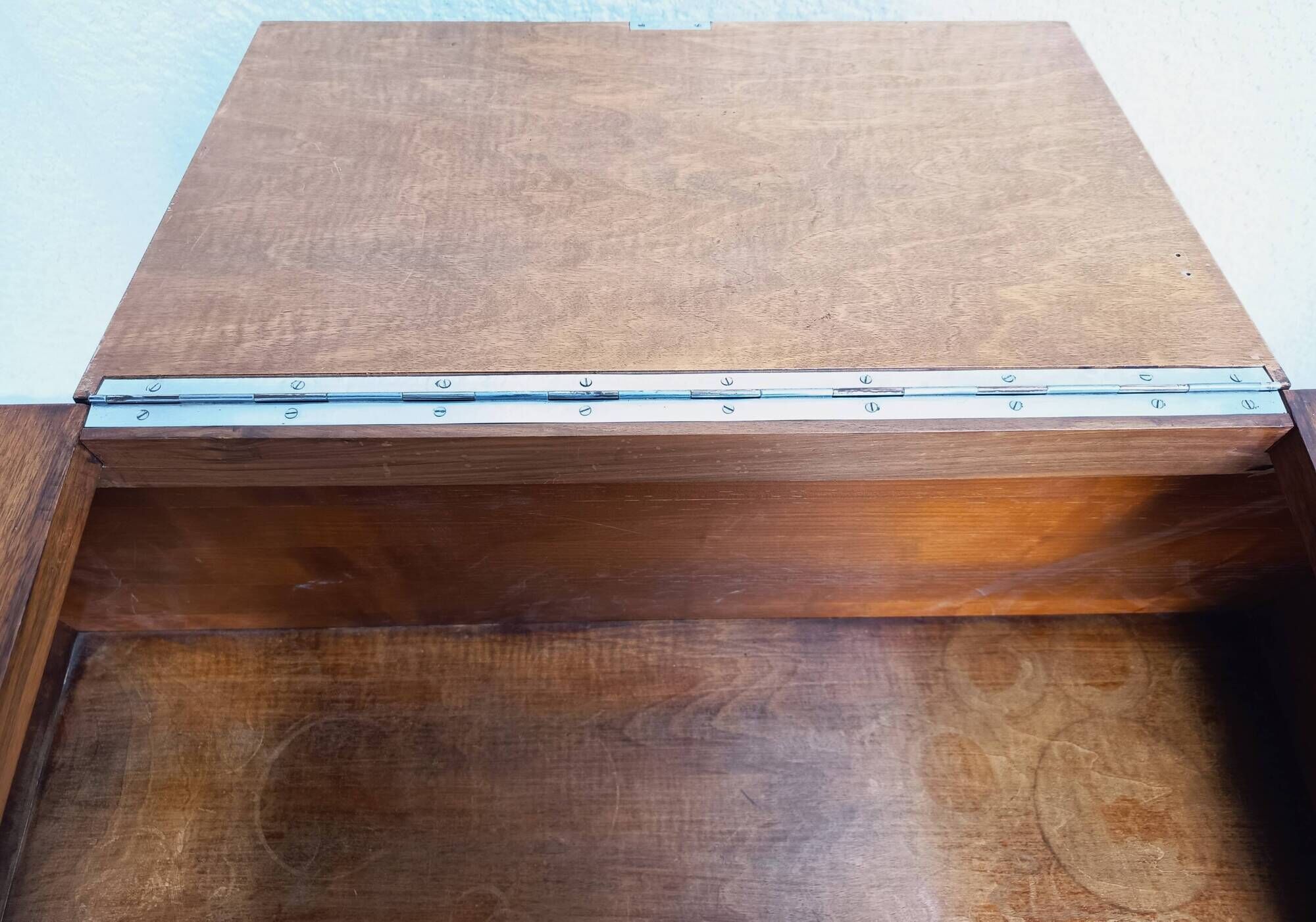 Art Deco walnut burl bar