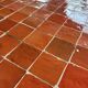 Table basse en zellige orange fabriquer au maroc