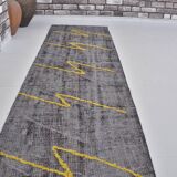 One A kinf of Vintage Pompom Runner sku 3827