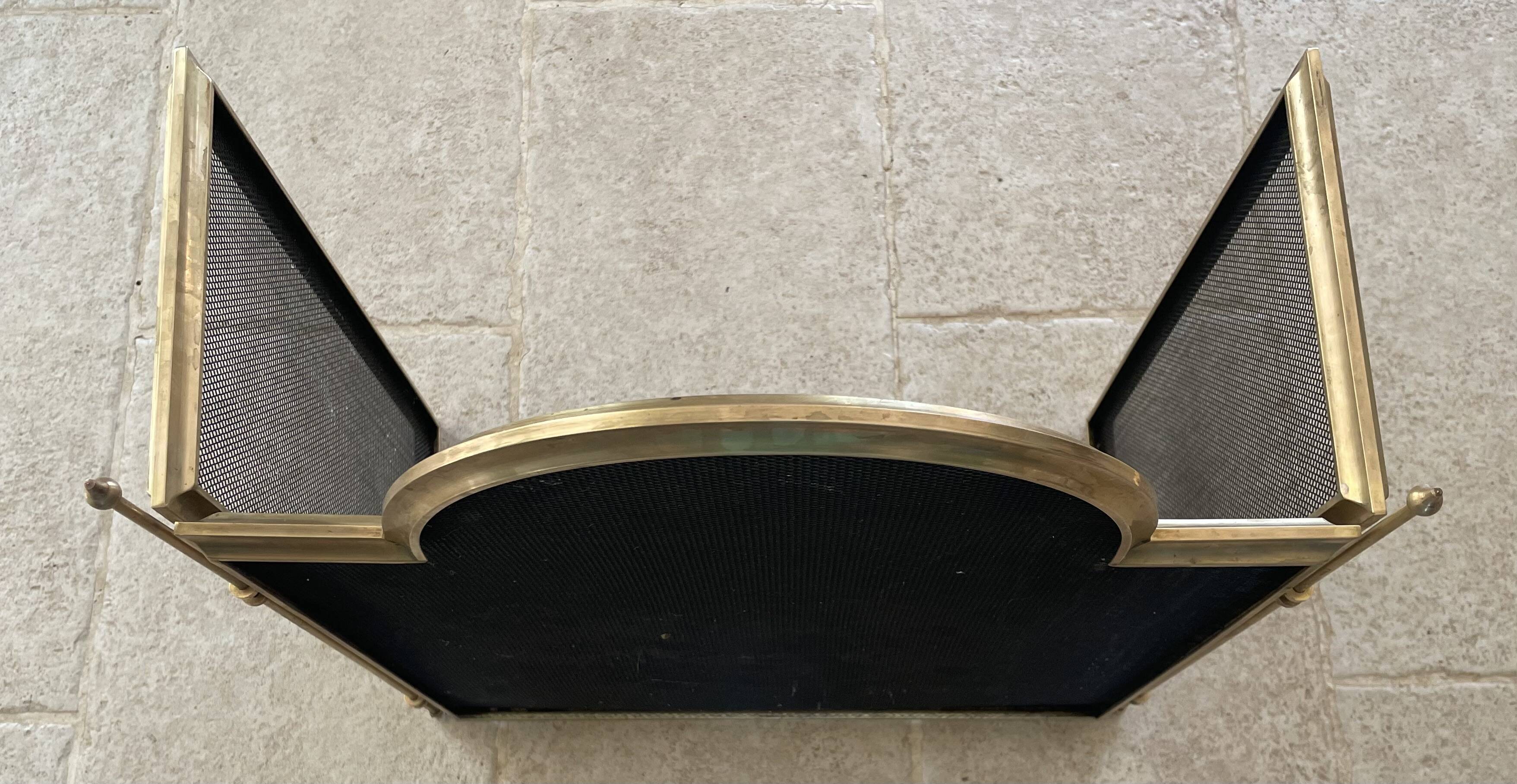 Vintage brass fire screen with 3 panels