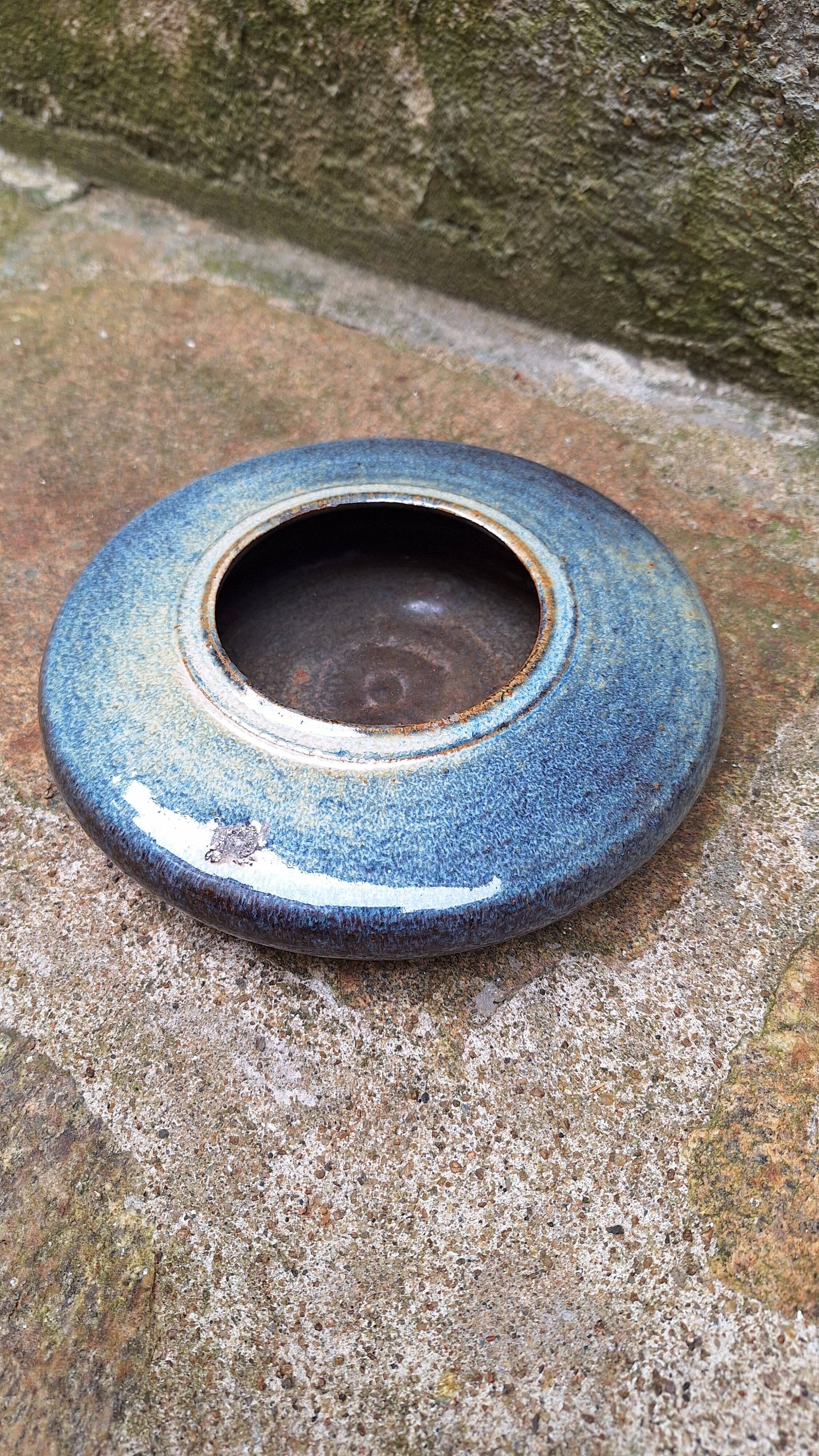 Flat ceramic vase by Nadia and Alain Pinel