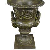 Medici vase in cast iron with handles