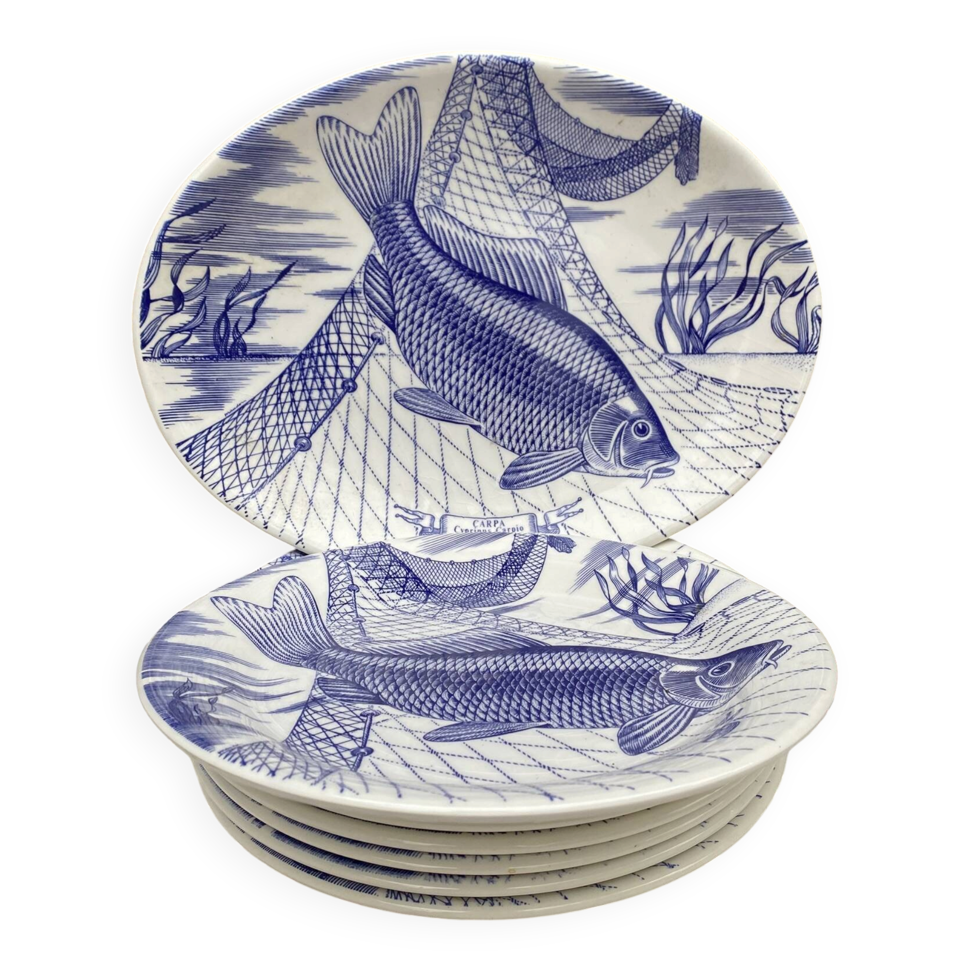 Plates and dish, fish service with cobalt blue decoration.