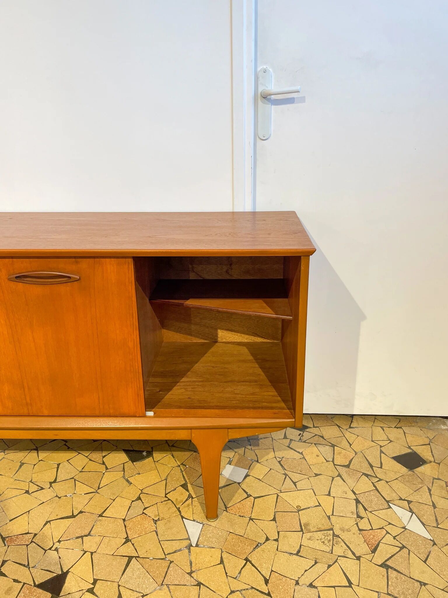 Jentic Enfilade 128cm