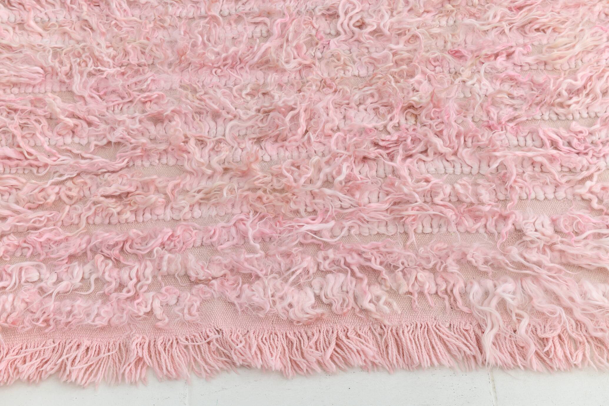 3x10 Soft Pink Wool Moroccan Runner Rug, 110x311Cm SK 70367