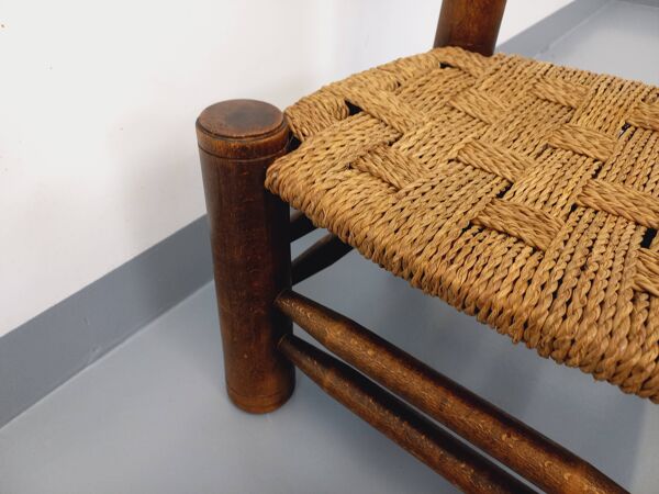 Chaise basse  vintage en bois et paille