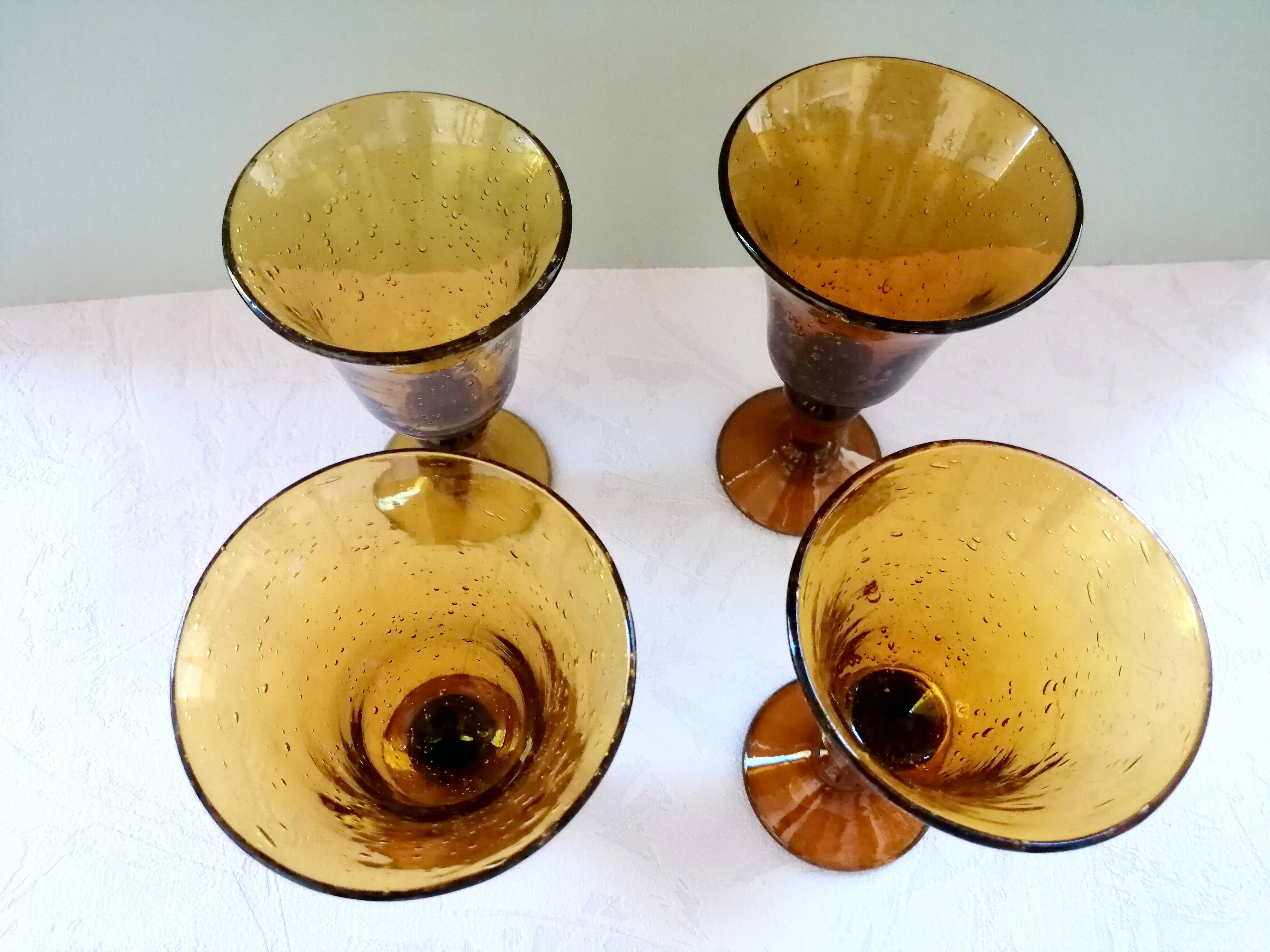Biot engraved amber and bubbled water glasses, 70s