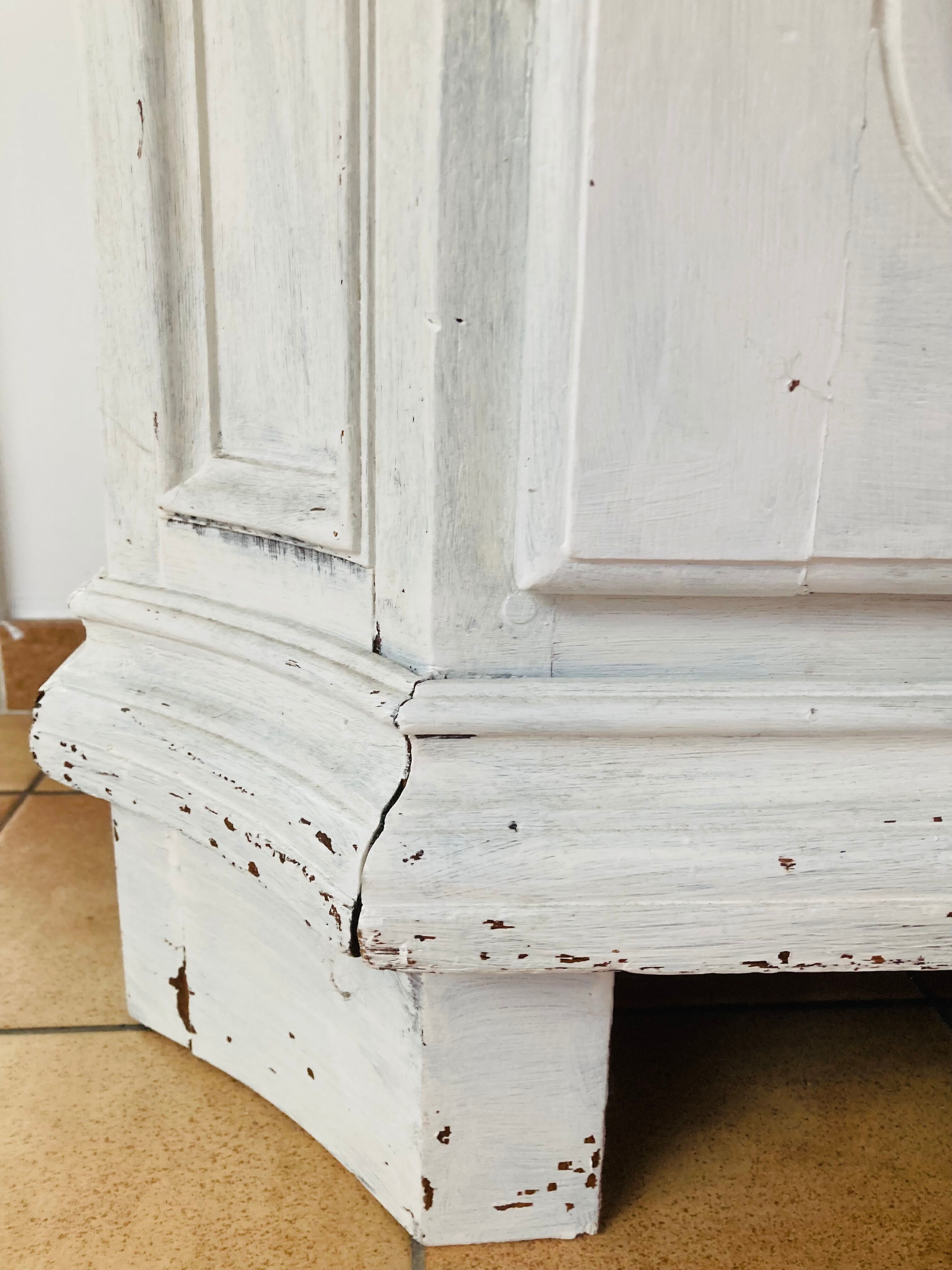 Armoire style Louis XV