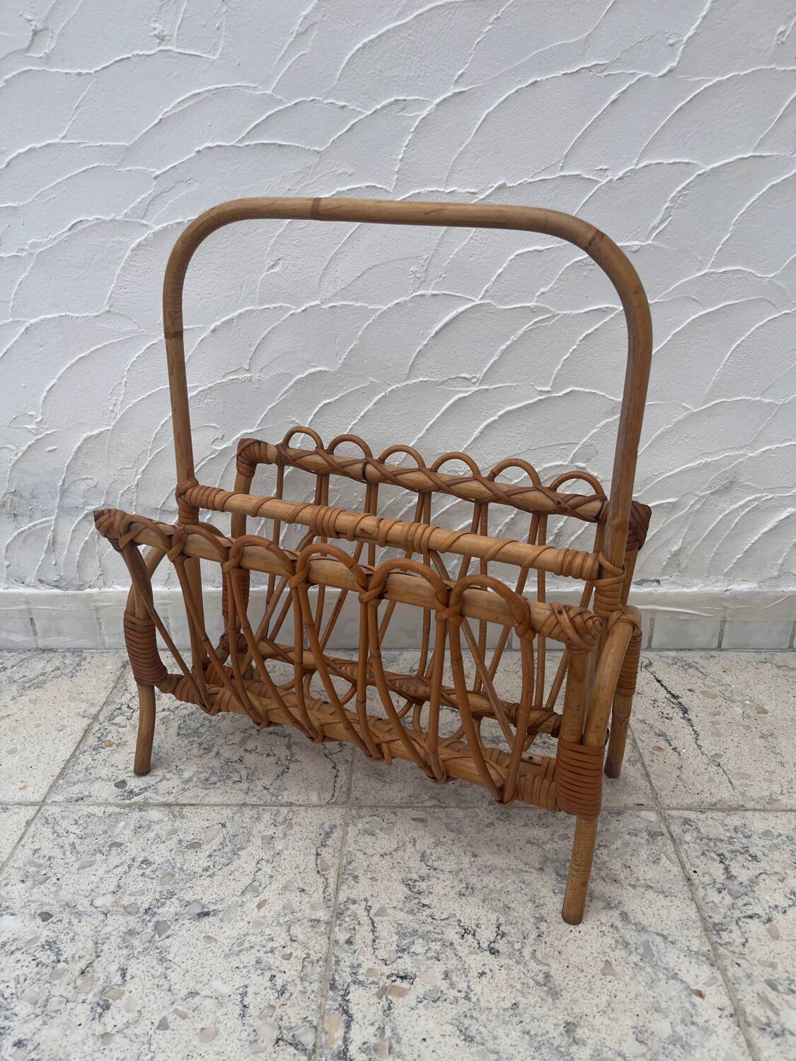 Bamboo magazine rack