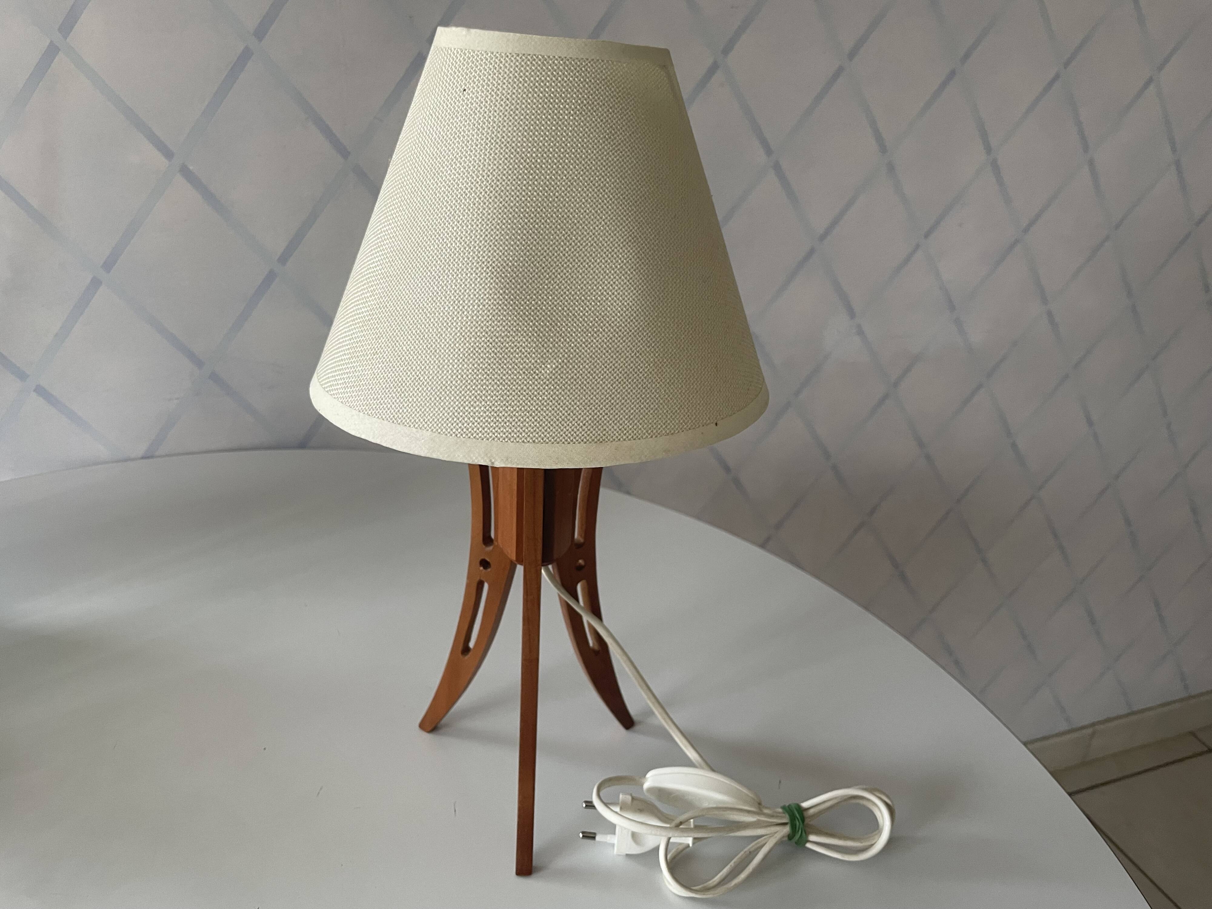 Lampe de table scandinave