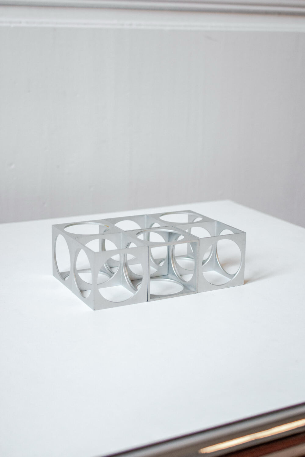 Set of 6 vintage aluminium napkin rings / egg cups by Pier