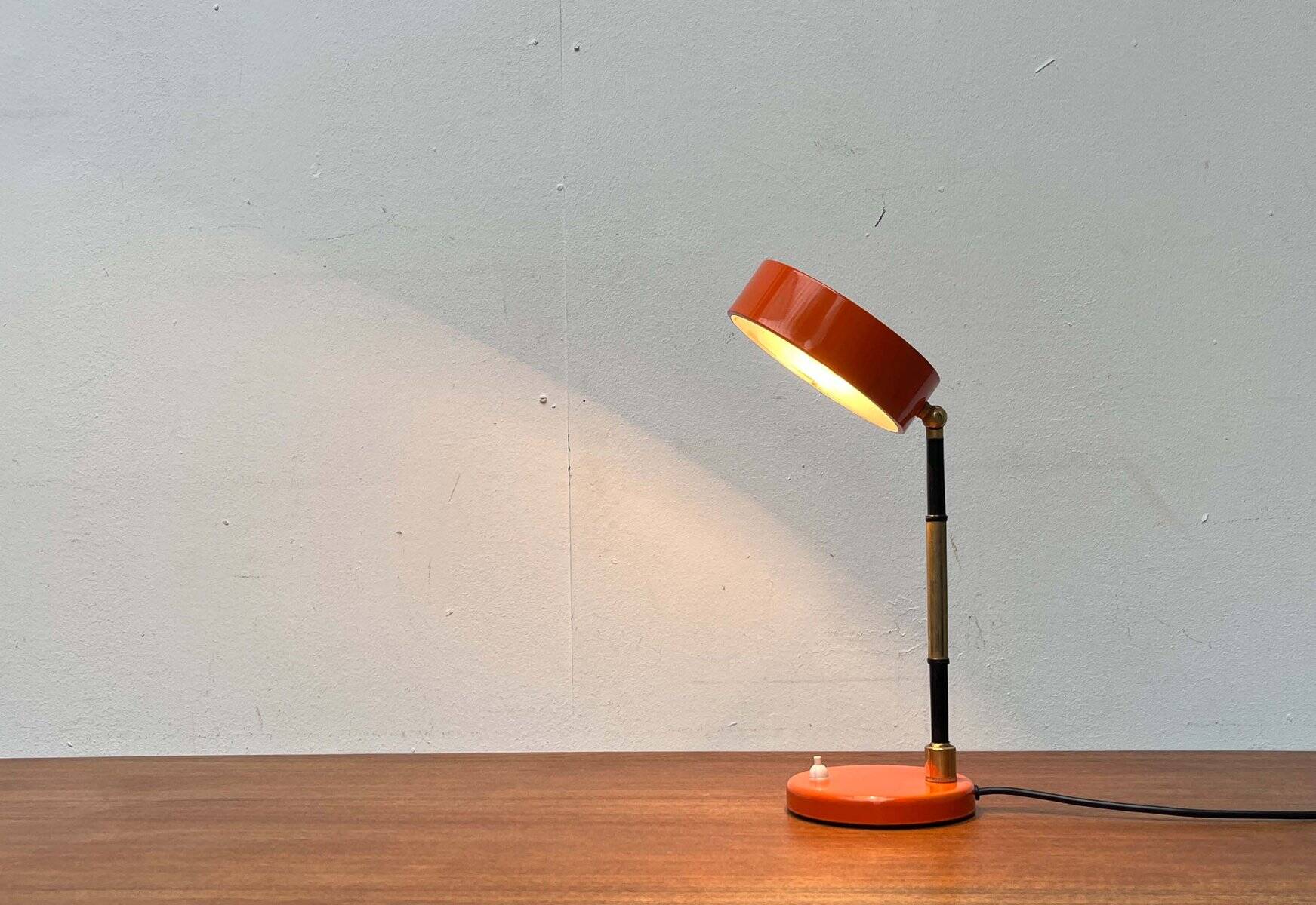 Mid-century minimalist orange table lamp, Italy, 1960s.