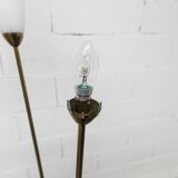 Lampadaire à 3 branches de 1960 laiton doré, fonte et opalines