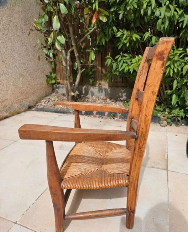 Chaise en bois pour enfants ancienne / vintage