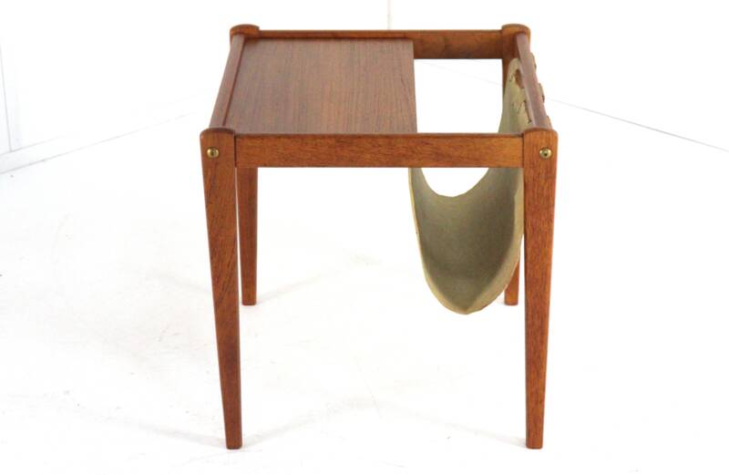 BDRD by Furbo magazine rack - danish design