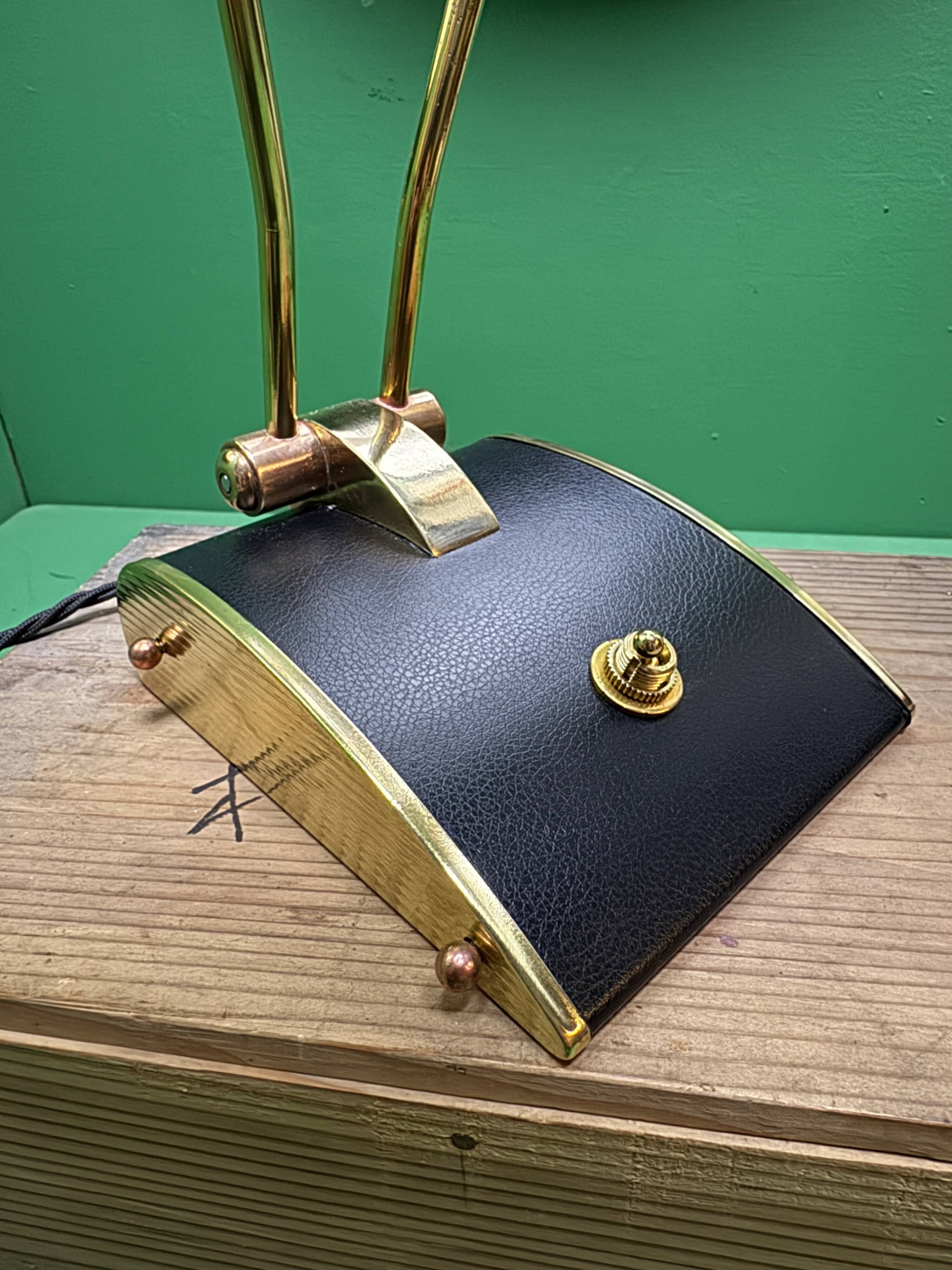 Original 1940s desk lamp by Eileen Gray for Jumo