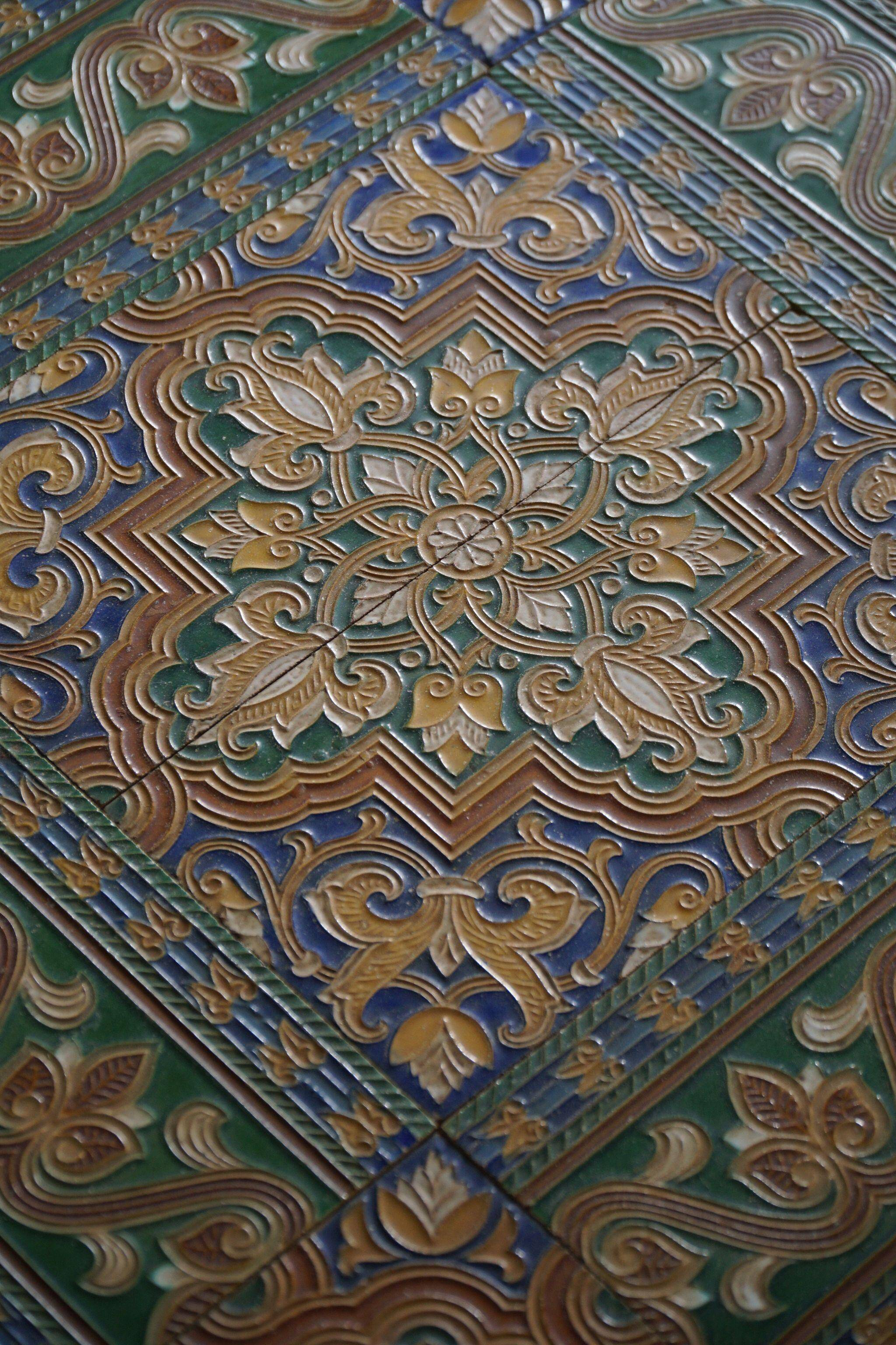Modern Danish service table with turned spool legs and coloured tiles, 1950s.