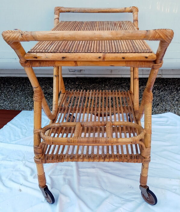 Vintage dessert Bar Rolling door door bamboo and rattan bottles