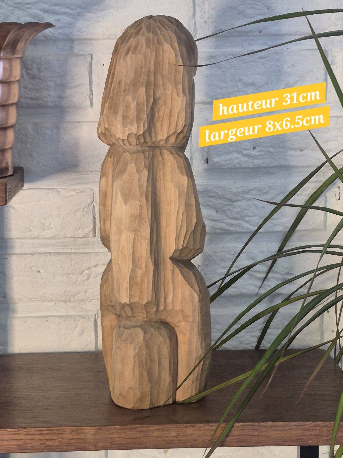 Wooden sculpture statuette