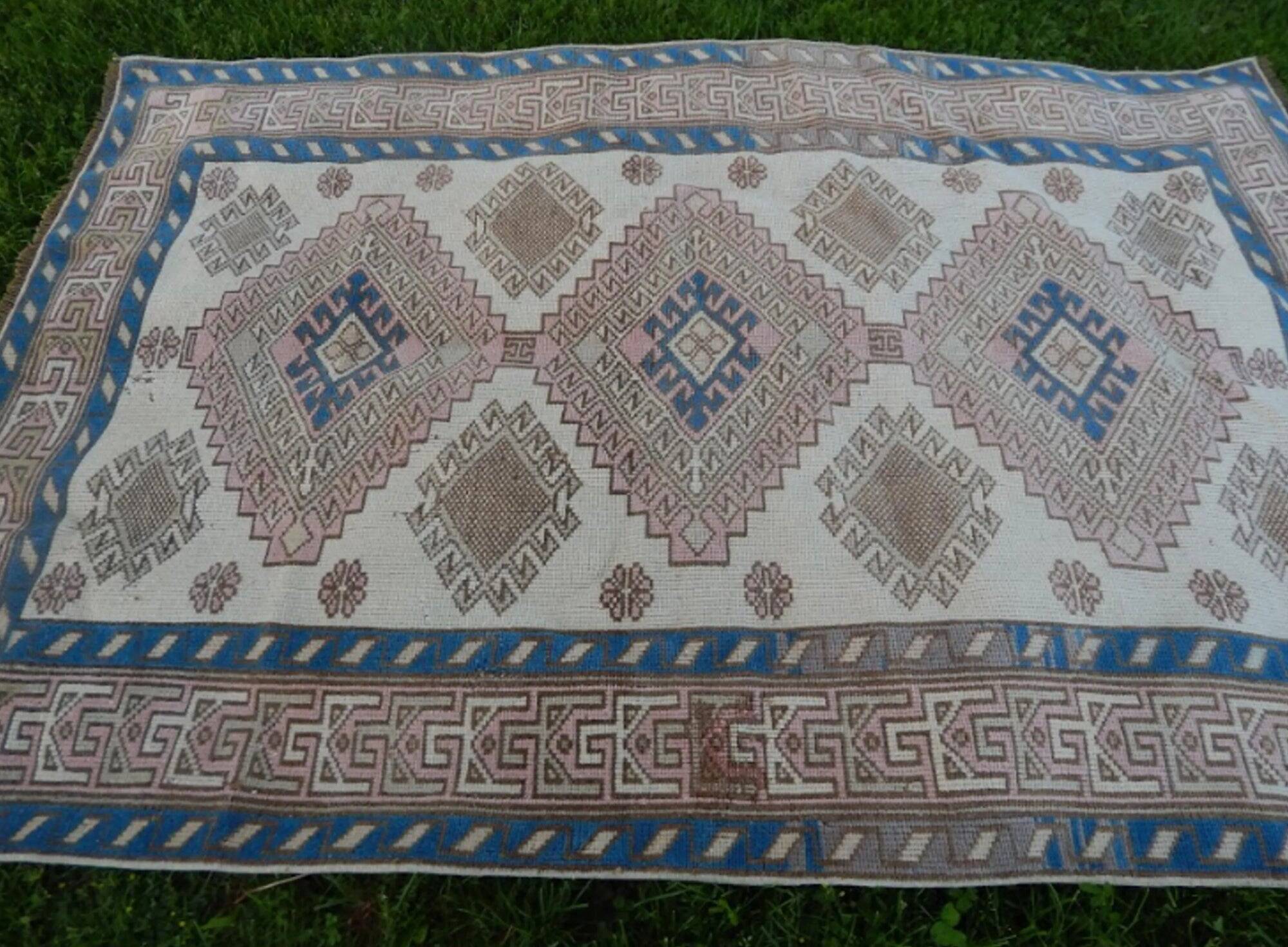 Tapis turc vintage fait main 134x203 cm