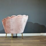 Art deco petal armchair in powder pink velvet and brass legs