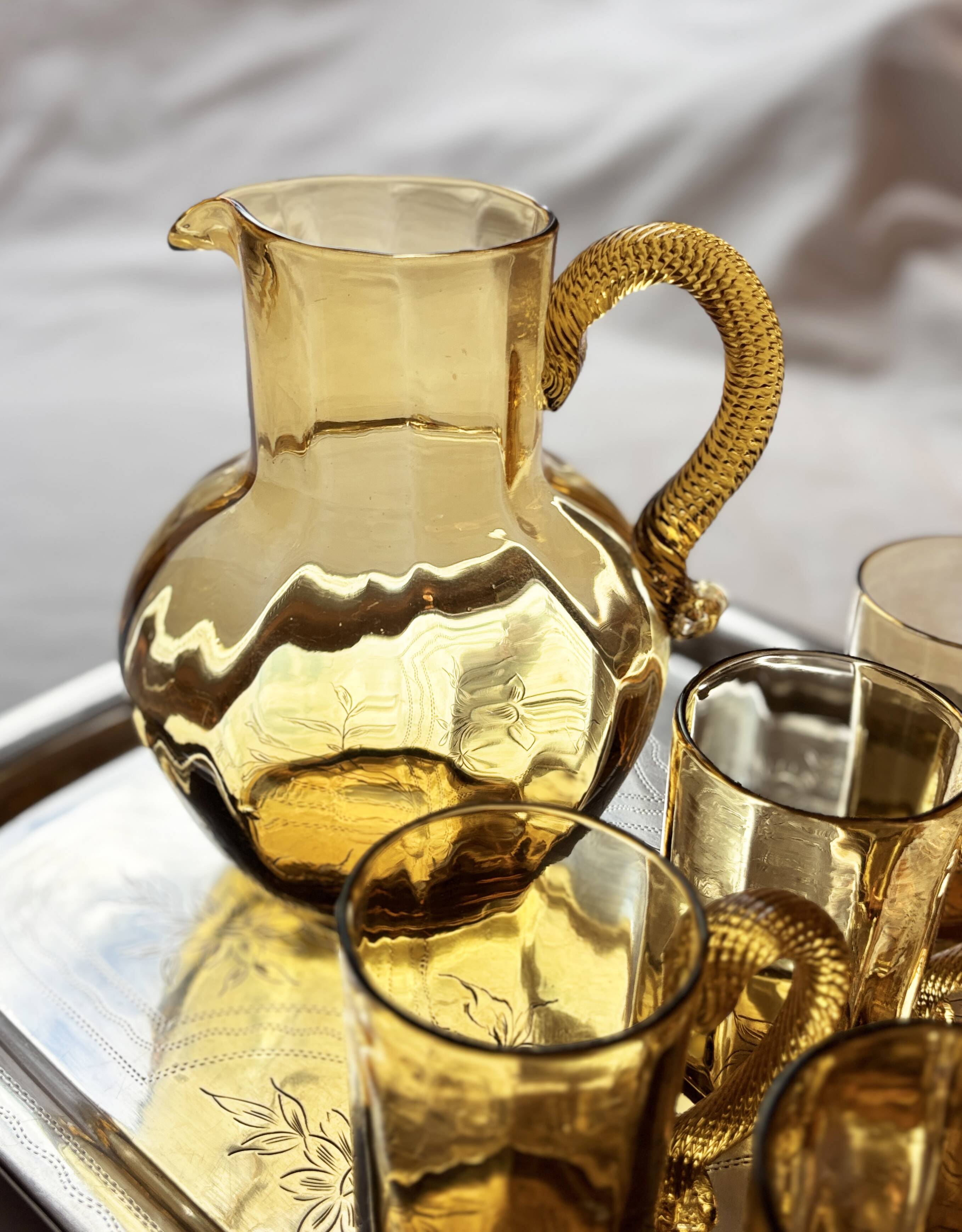 Service à orangeade, 1 cruche et 5 verres