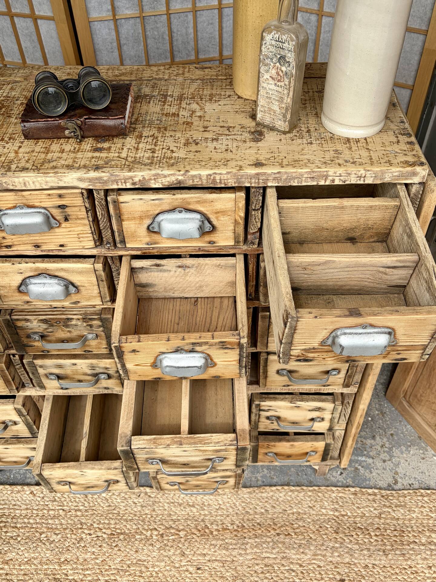 Meuble de métier 24 tiroirs