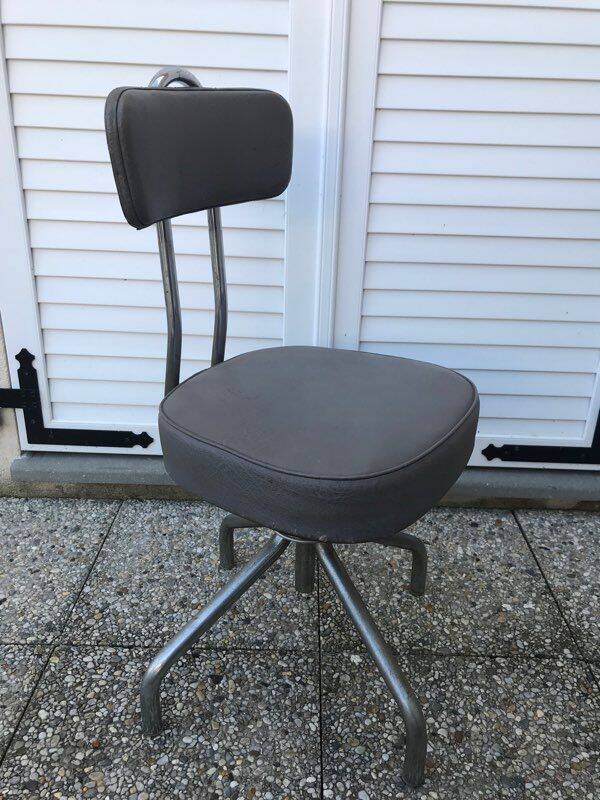 Fauteuil chaise de travail vintage indus modèle « NORI » de 1950/60