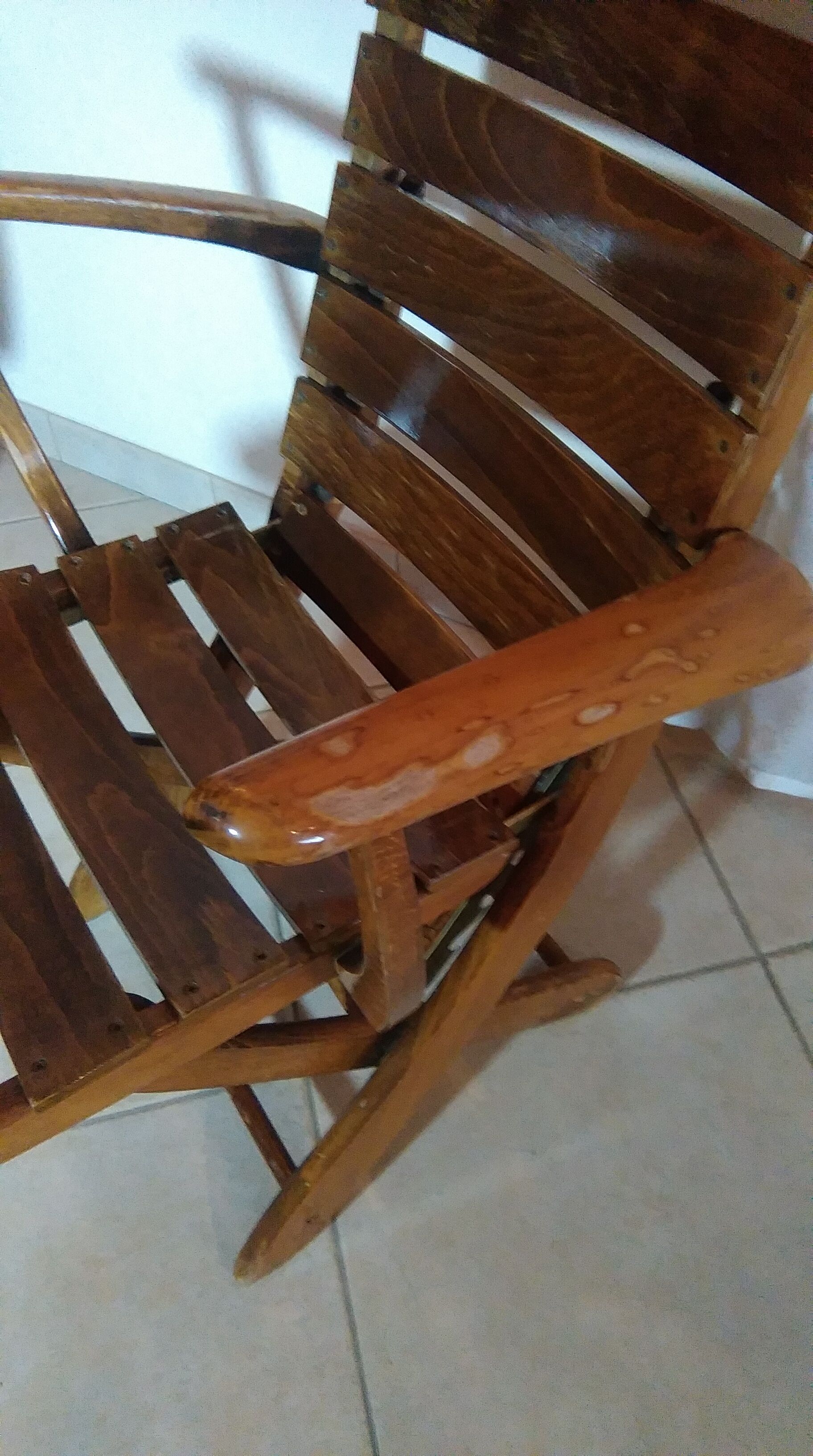 Pair of chairs from the brand Triconfort, 70s