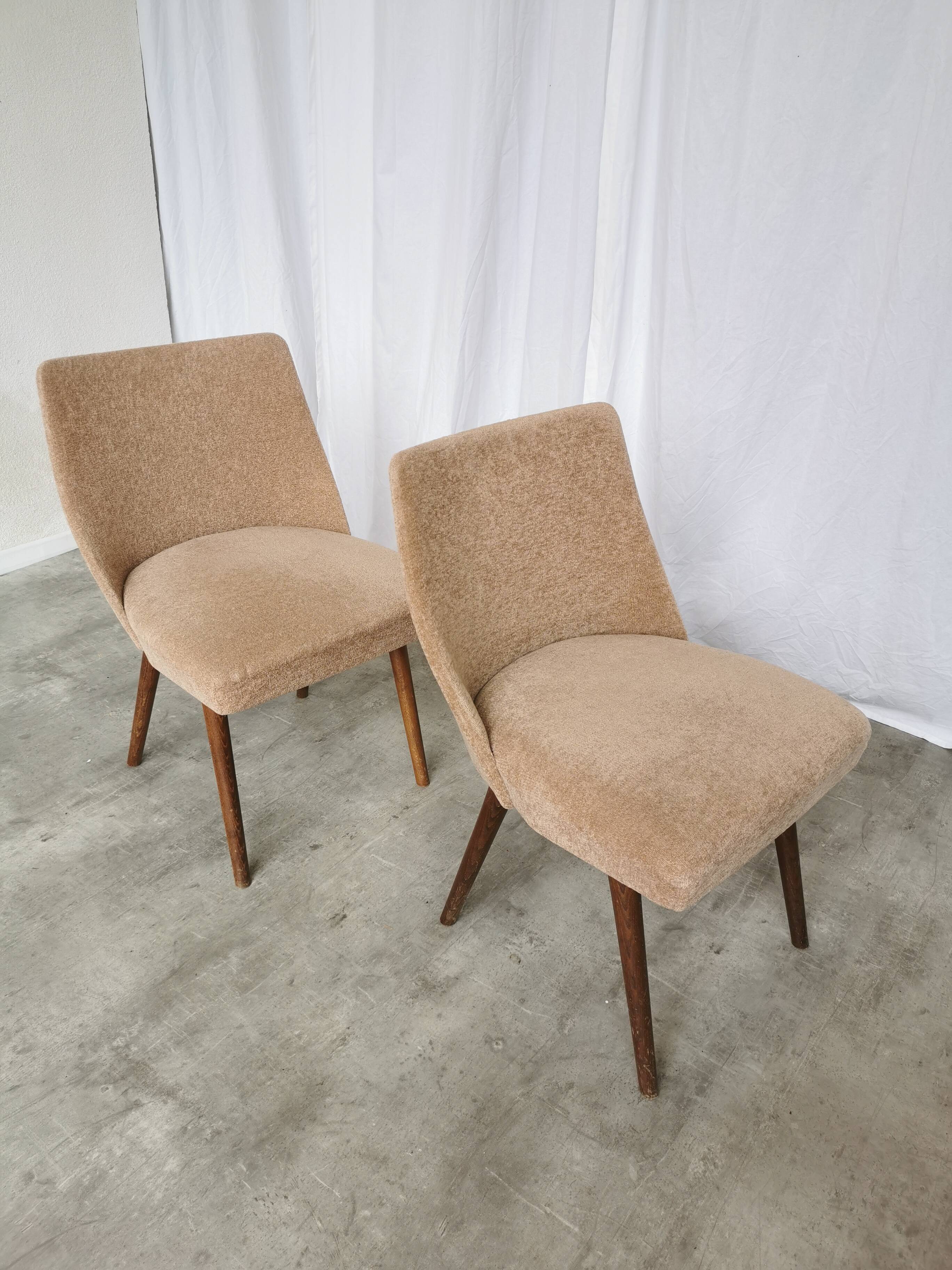 Set of 2 Vintage Mid-Century Lounge Chair: 1970s Yugoslavia, Pink Fabric