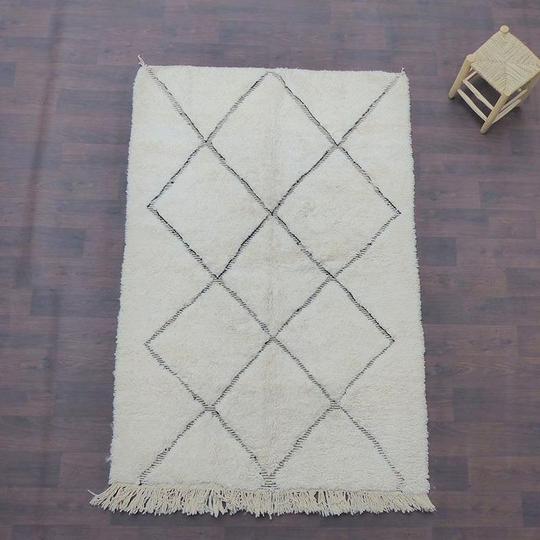 Tapis berbere beni ouarain à losanges creux