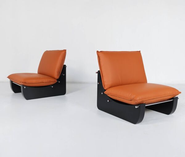 Paire de fauteuils par Guiseppe Munari, Italie, années 1970 - Nouvelle tapisserie