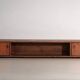 Meuble bas ancien en bois d’orme – Chine, vers 1900