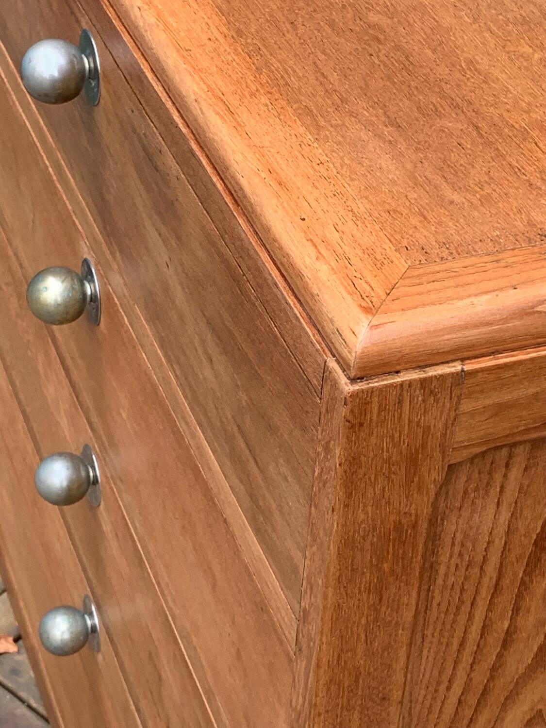 Vintage chest of drawers in solid raw wood from 1950