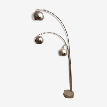 Lamppost chrome and marble thrush with three globes, 70s