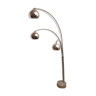 Lampadaire muguet chromé et marbre avec trois globes, années 70