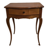 Table d'appoint.