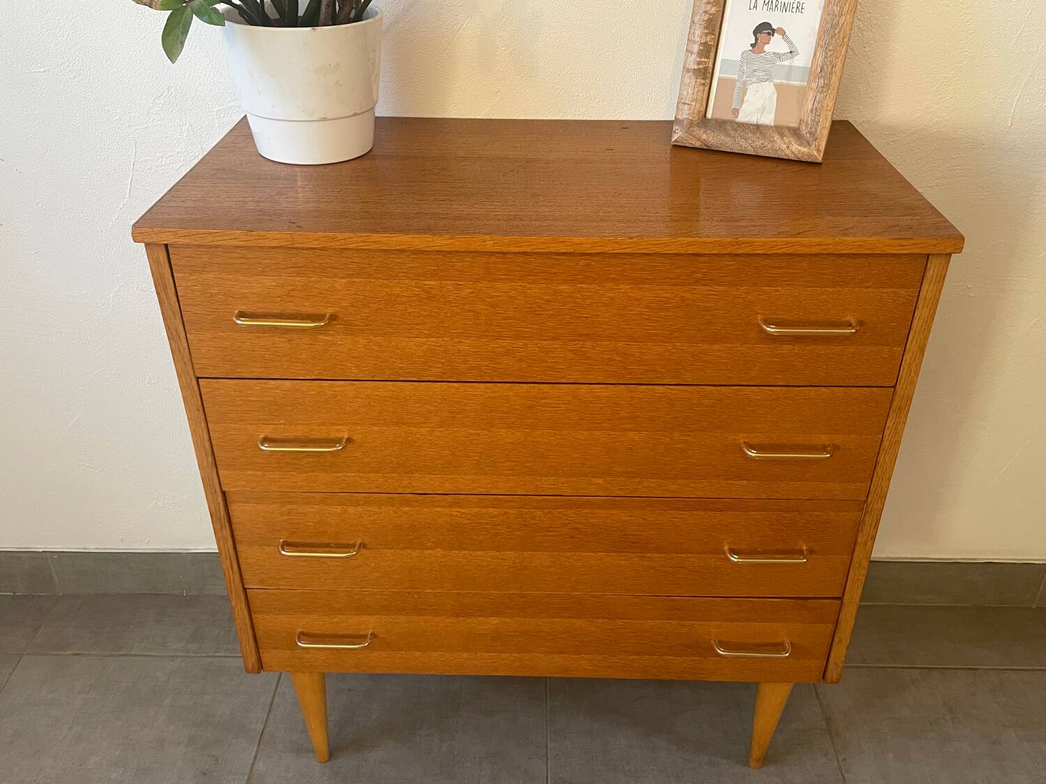 Vintage oak chest of drawers from the 1960s