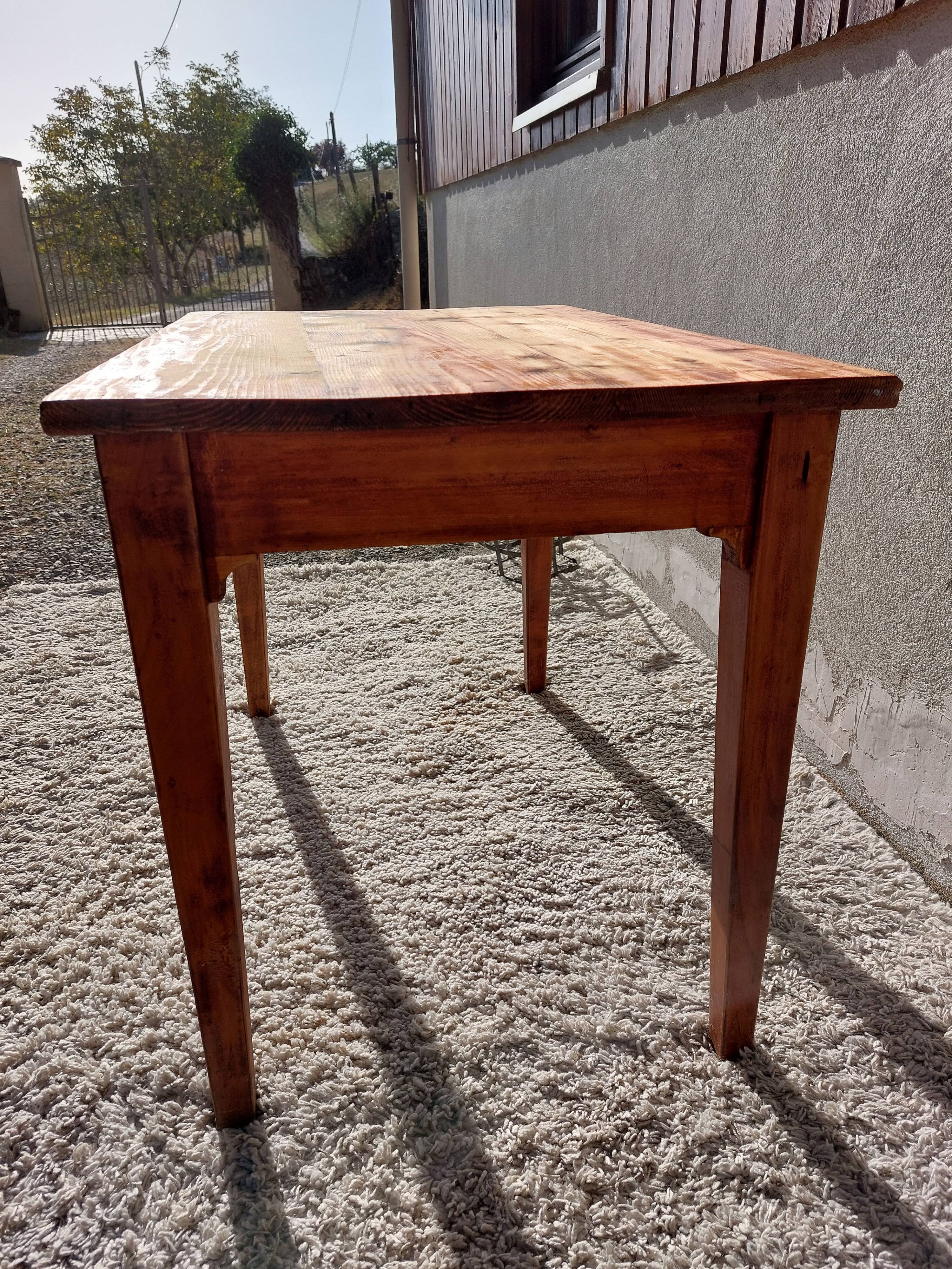 bistro table