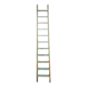 Ancienne échelle de meunier en bois