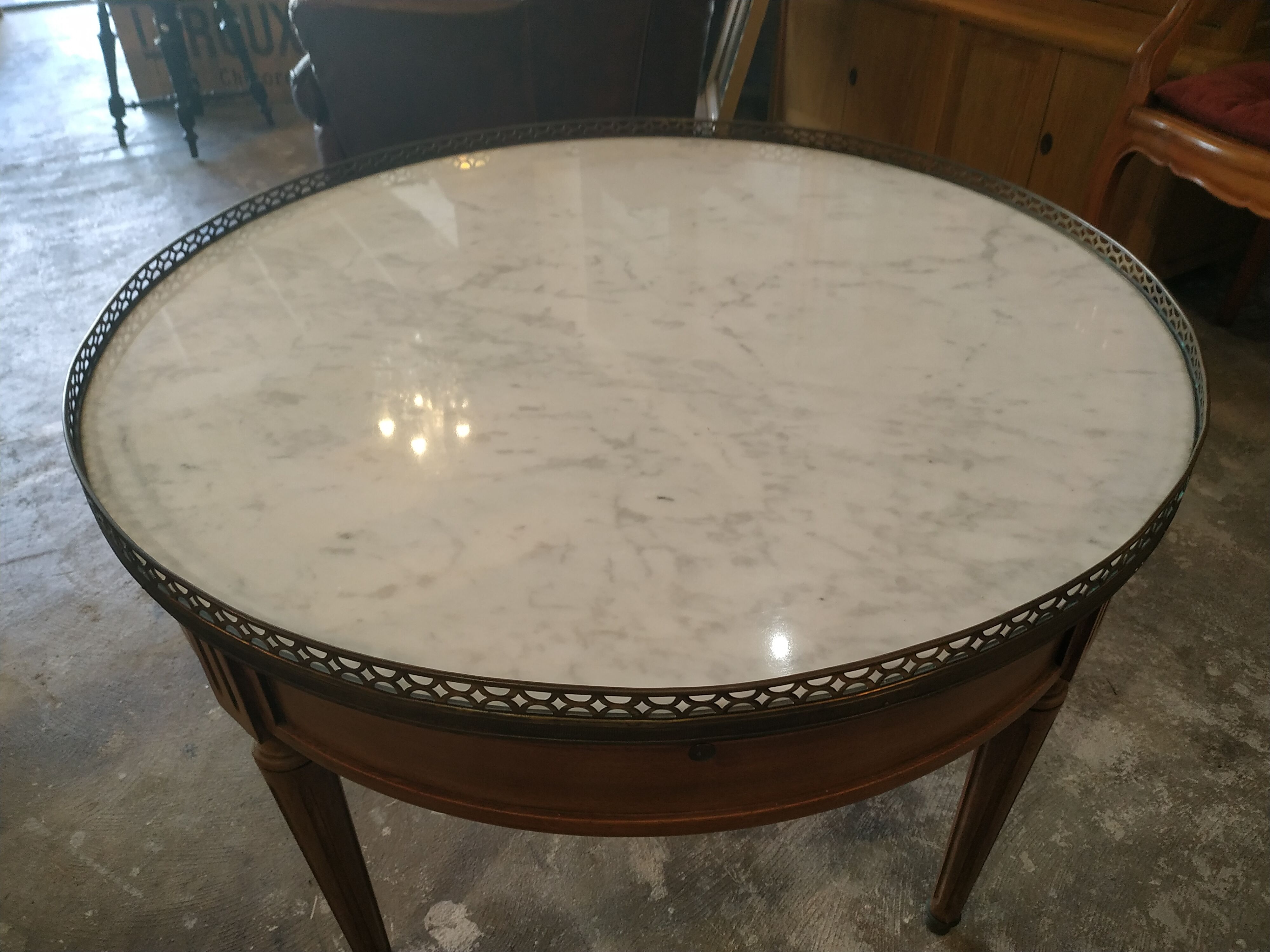 Table basse bouillotte en acajou