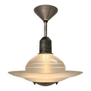 Suspension en verre et - acier