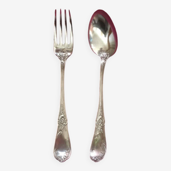 Silver metal fork and spoon set