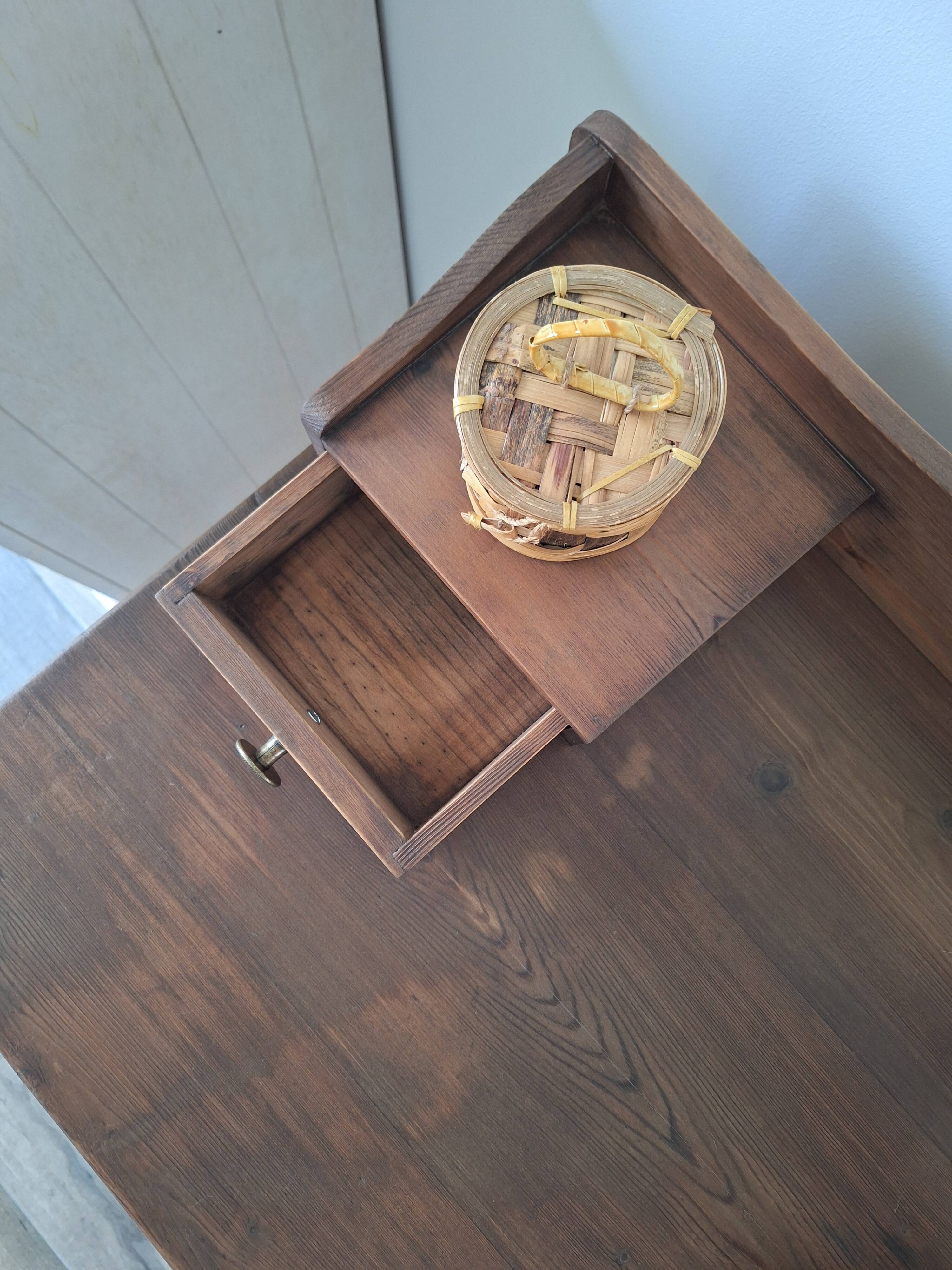 Antique solid wood desk with tiers – metal handles