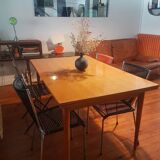 Vintage table with extension