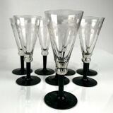 Set of 8 old glasses engraved black feet