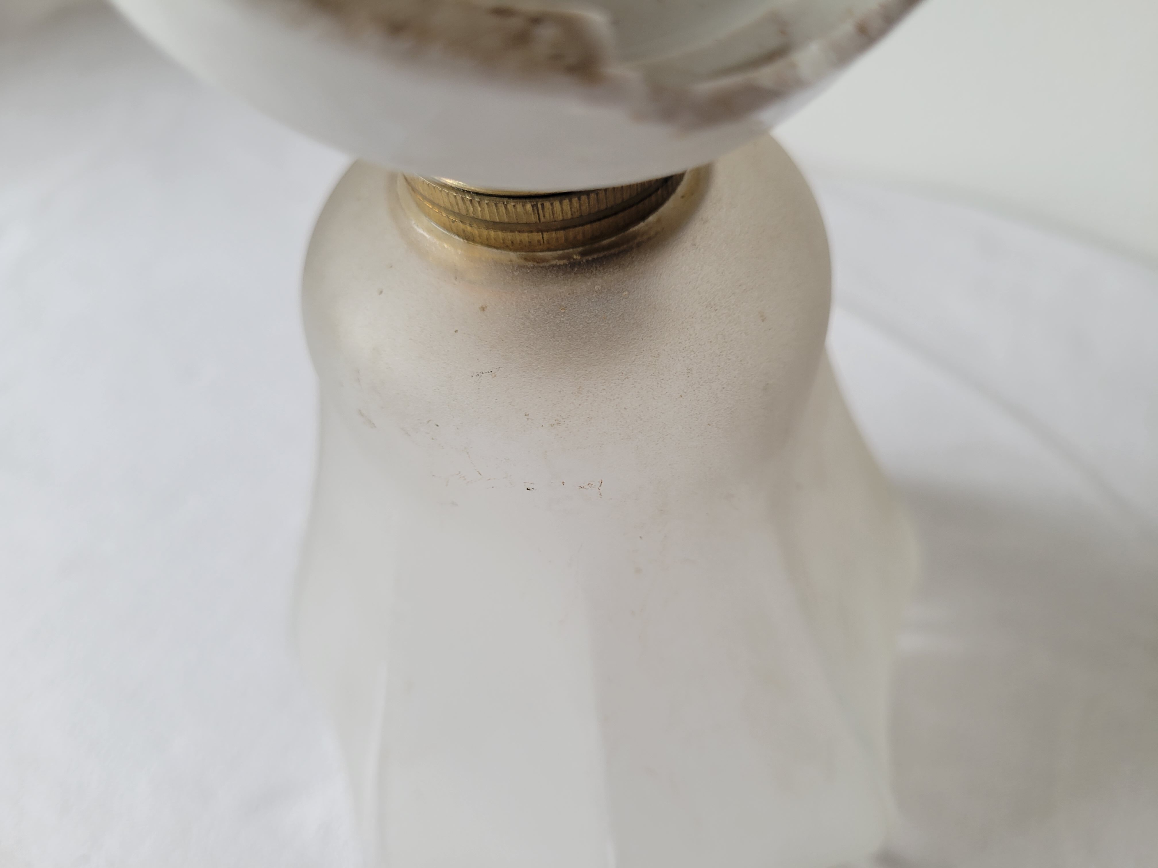 Art Deco wall lamp in porcelain and glass