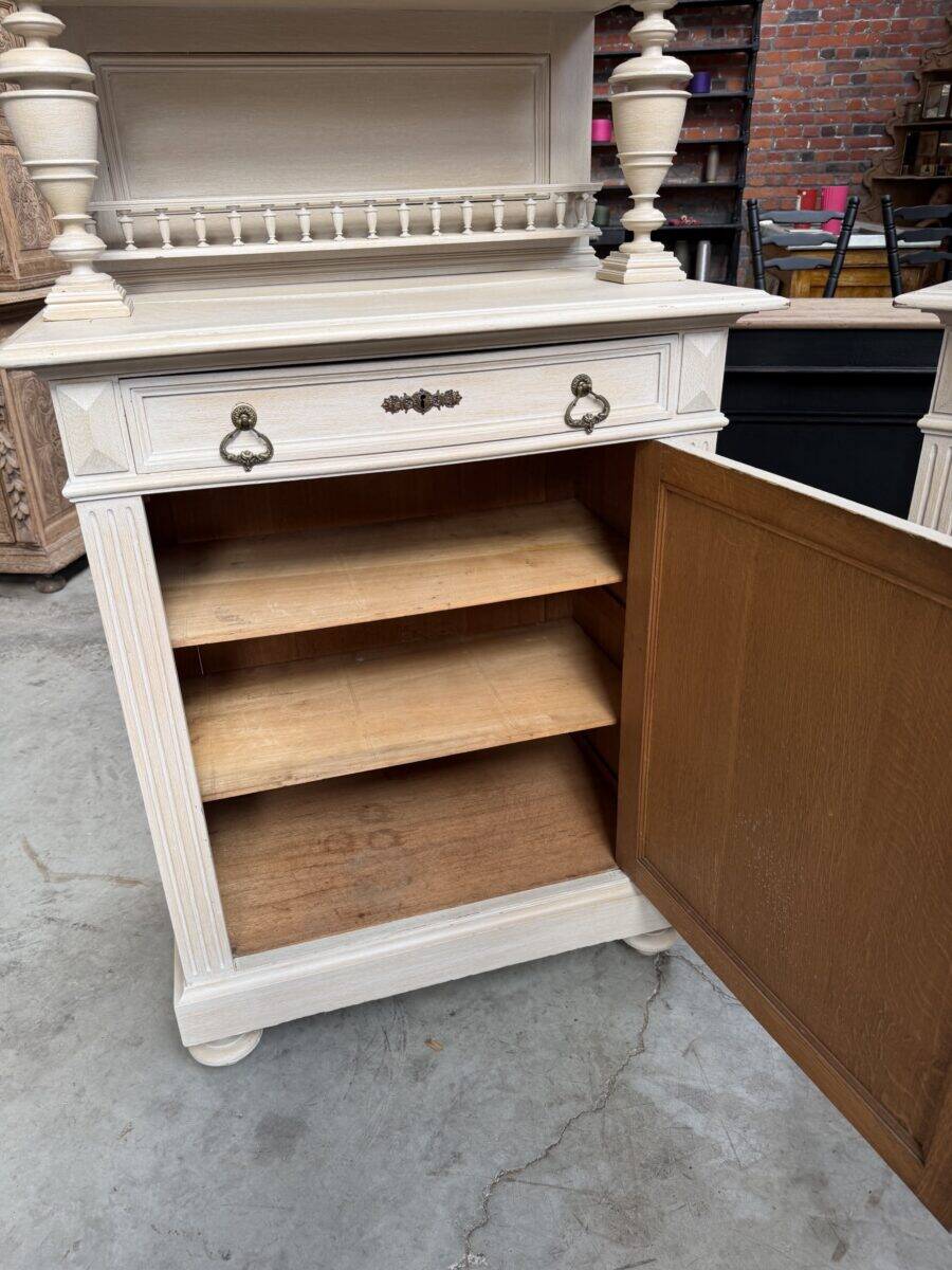 Pair of two-body buffets in solid oak from the early 20th century.