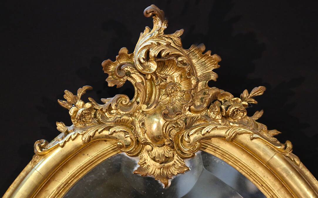 Petit Miroir En Bois Et Stuc Doré à La Feuille, XIXème